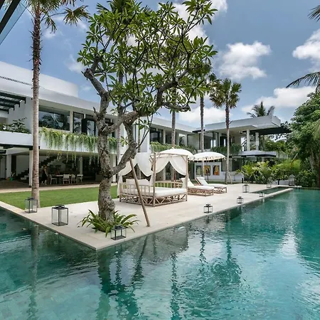 Villa Sapta Bayu - Luxurious Heaven In The Heart Of Canggu