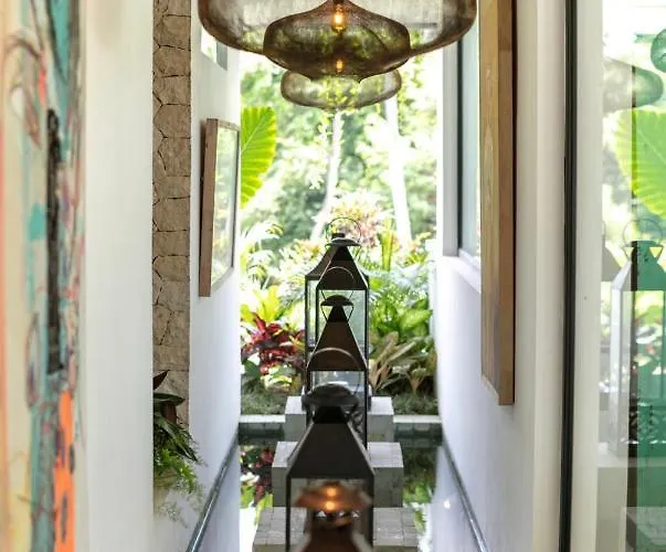 Villa Sapta Bayu - Luxurious Heaven In The Heart Of Canggu (Bali)