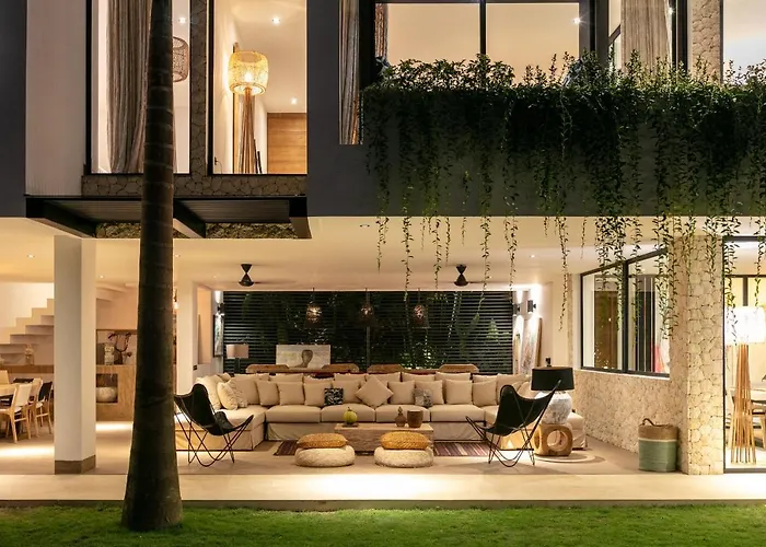 Sapta Bayu - Luxurious Heaven In The Heart Of Villa Canggu (Bali)